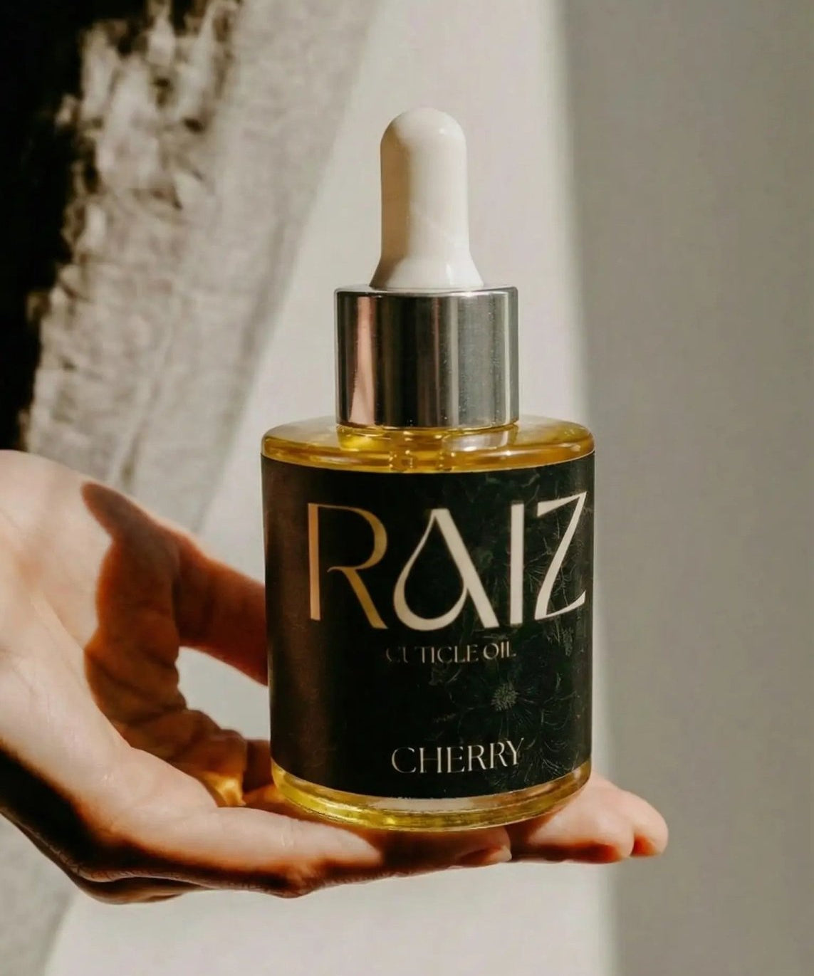 Raiz Cuticle oil - 30ml - Cherry 30ml - Nails Factor Supplies