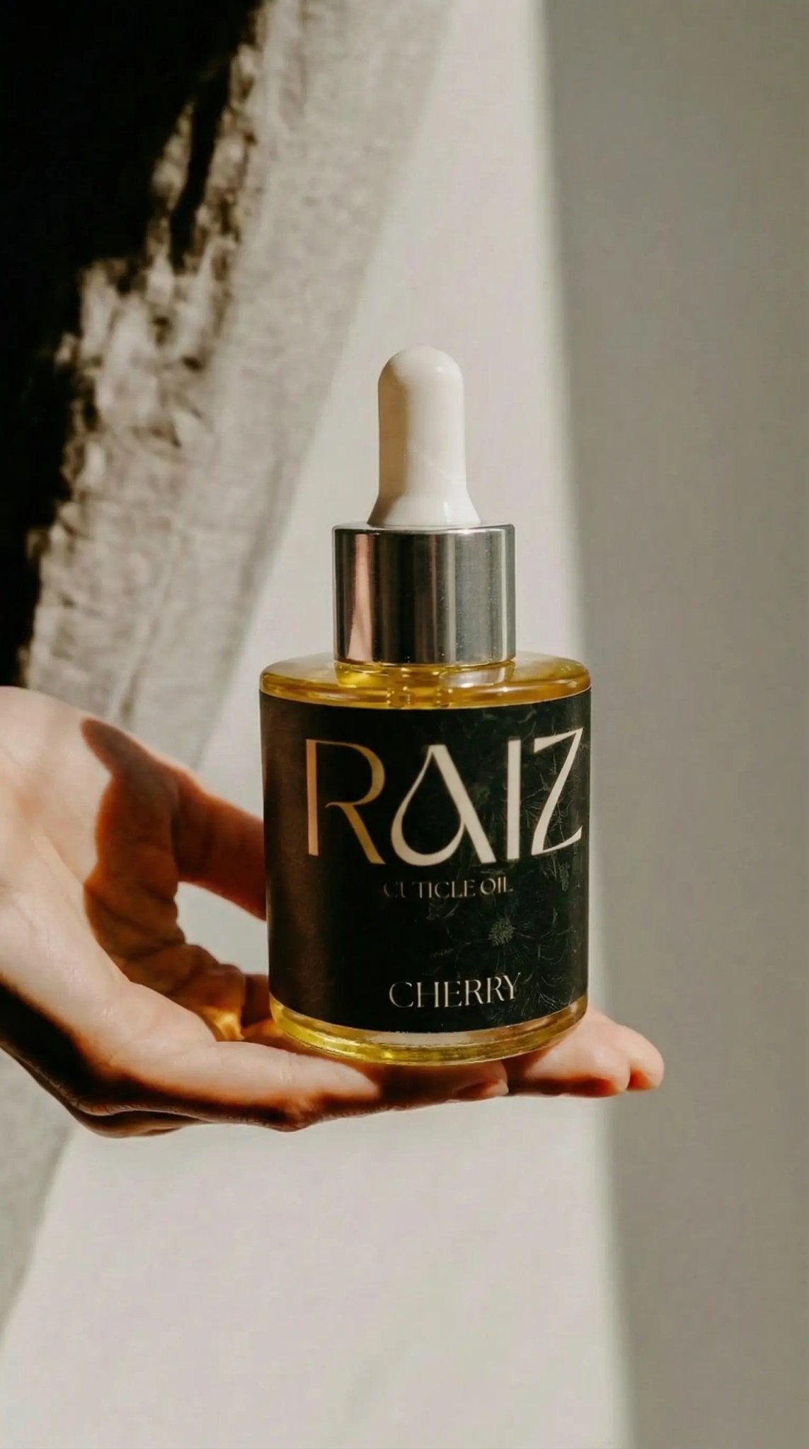 Raiz Cuticle oil - 30ml - Cherry 30ml - Nails Factor Supplies